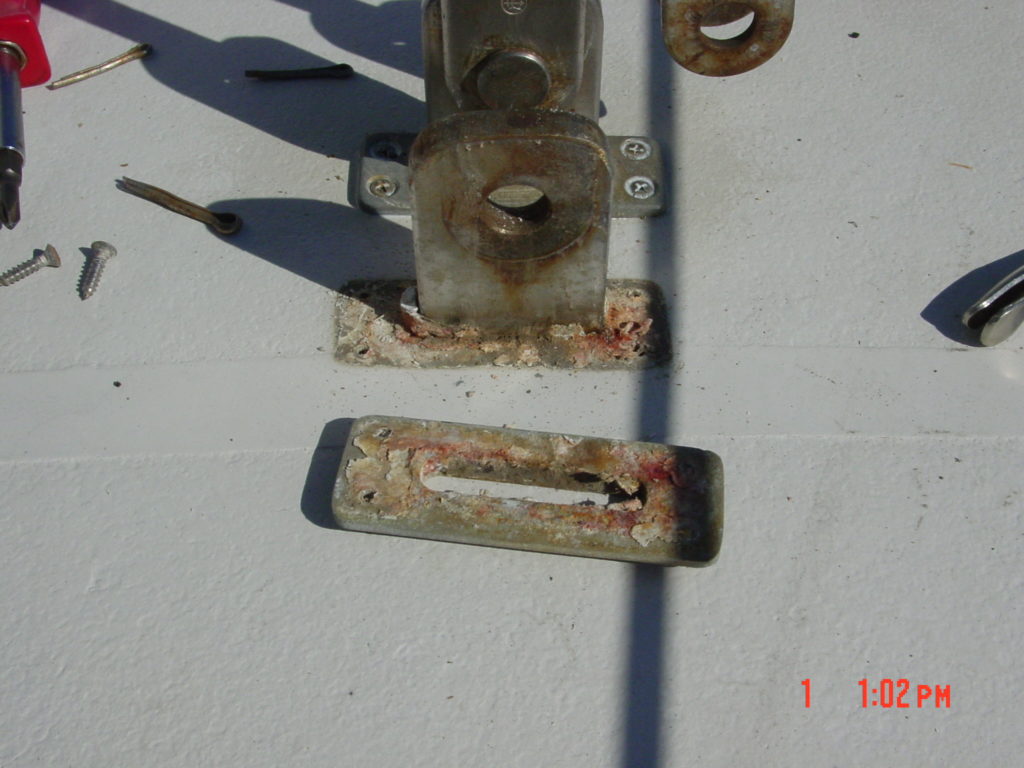 Inspecting a chainplate