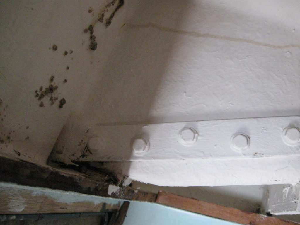 chainplate inside boat